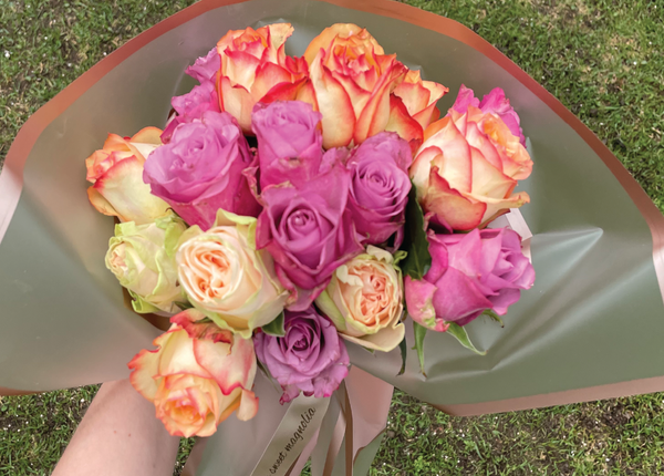 Seasonal Mix Rose Bouquet